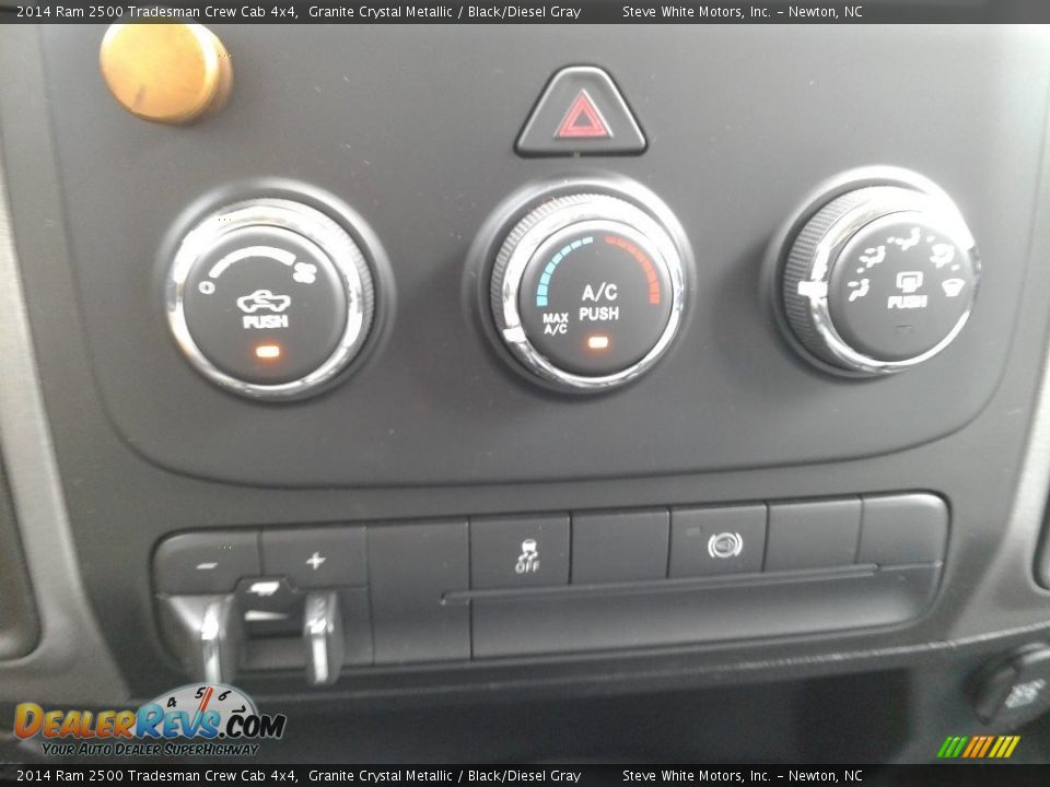 2014 Ram 2500 Tradesman Crew Cab 4x4 Granite Crystal Metallic / Black/Diesel Gray Photo #23