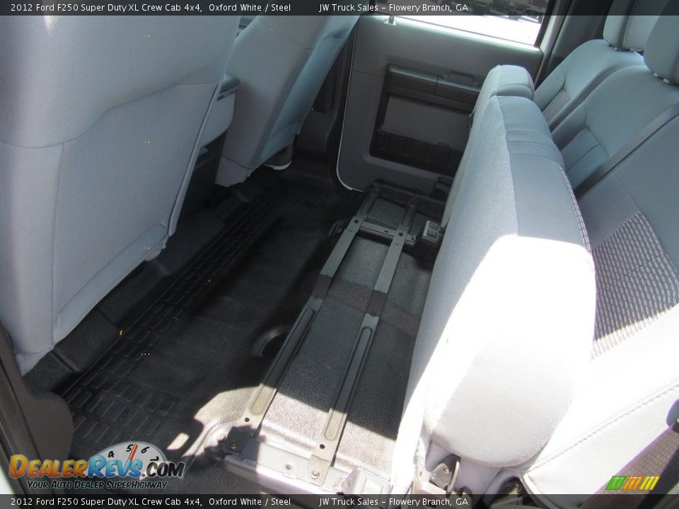 2012 Ford F250 Super Duty XL Crew Cab 4x4 Oxford White / Steel Photo #35