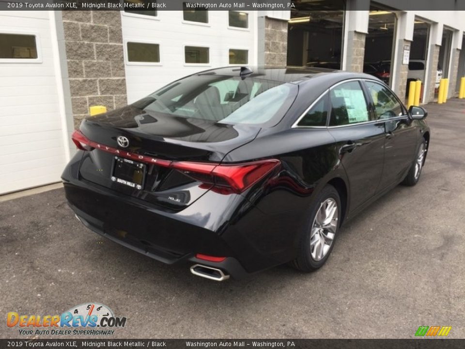2019 Toyota Avalon XLE Midnight Black Metallic / Black Photo #3