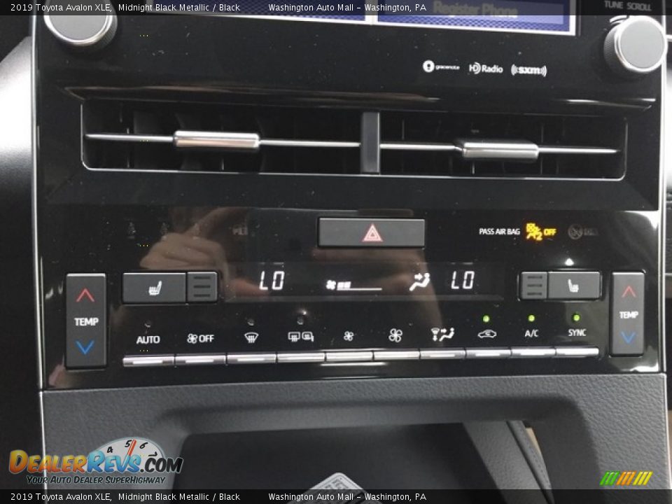 2019 Toyota Avalon XLE Midnight Black Metallic / Black Photo #14