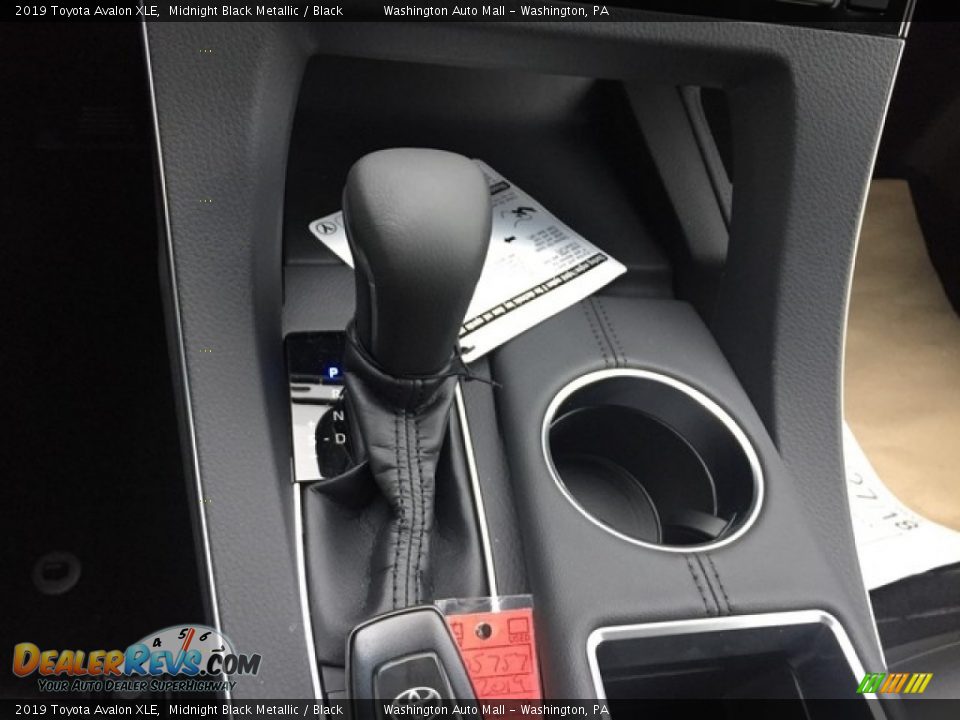 2019 Toyota Avalon XLE Midnight Black Metallic / Black Photo #15