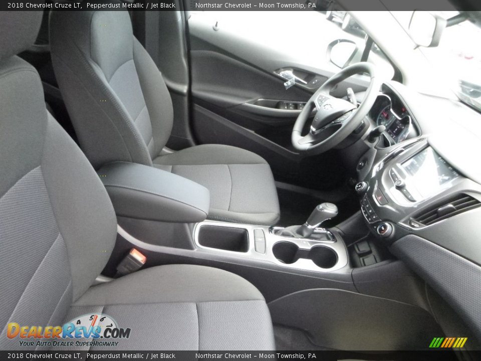 2018 Chevrolet Cruze LT Pepperdust Metallic / Jet Black Photo #10