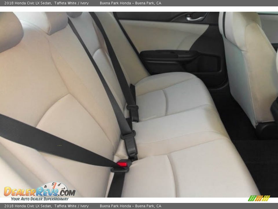 2018 Honda Civic LX Sedan Taffeta White / Ivory Photo #25