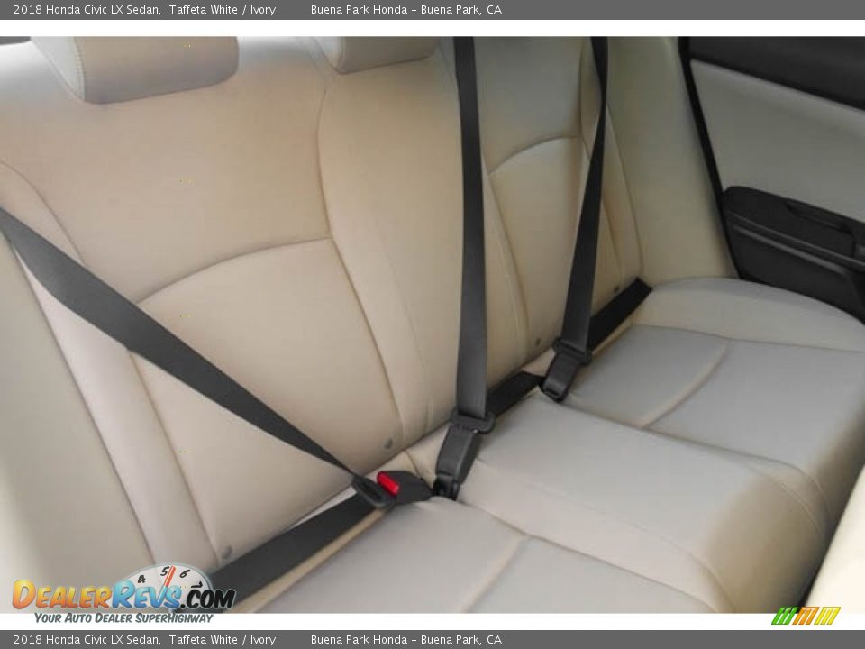 2018 Honda Civic LX Sedan Taffeta White / Ivory Photo #26