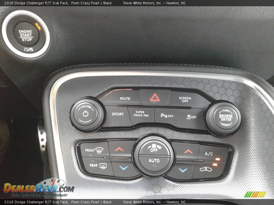 2018 Dodge Challenger R/T Scat Pack Plum Crazy Pearl / Black Photo #28