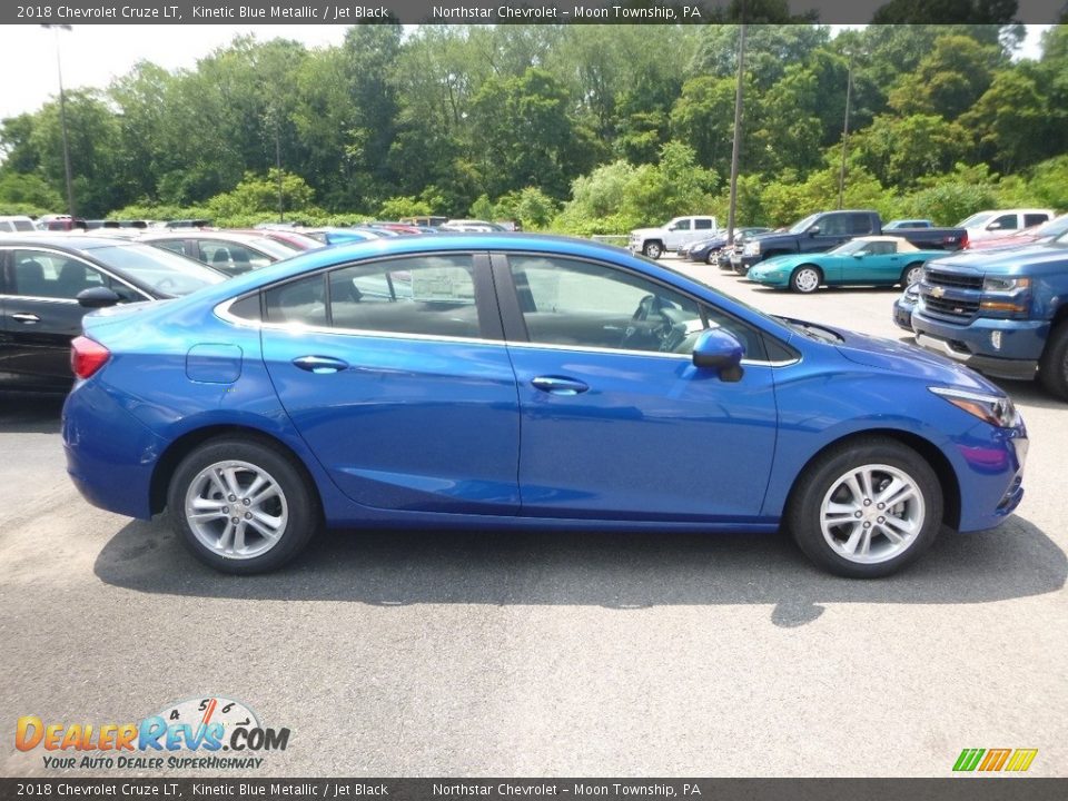 2018 Chevrolet Cruze LT Kinetic Blue Metallic / Jet Black Photo #6