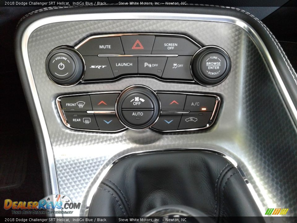 Controls of 2018 Dodge Challenger SRT Hellcat Photo #30