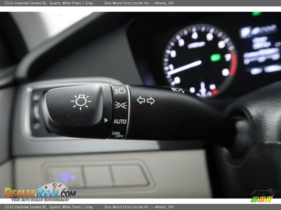 2016 Hyundai Sonata SE Quartz White Pearl / Gray Photo #31