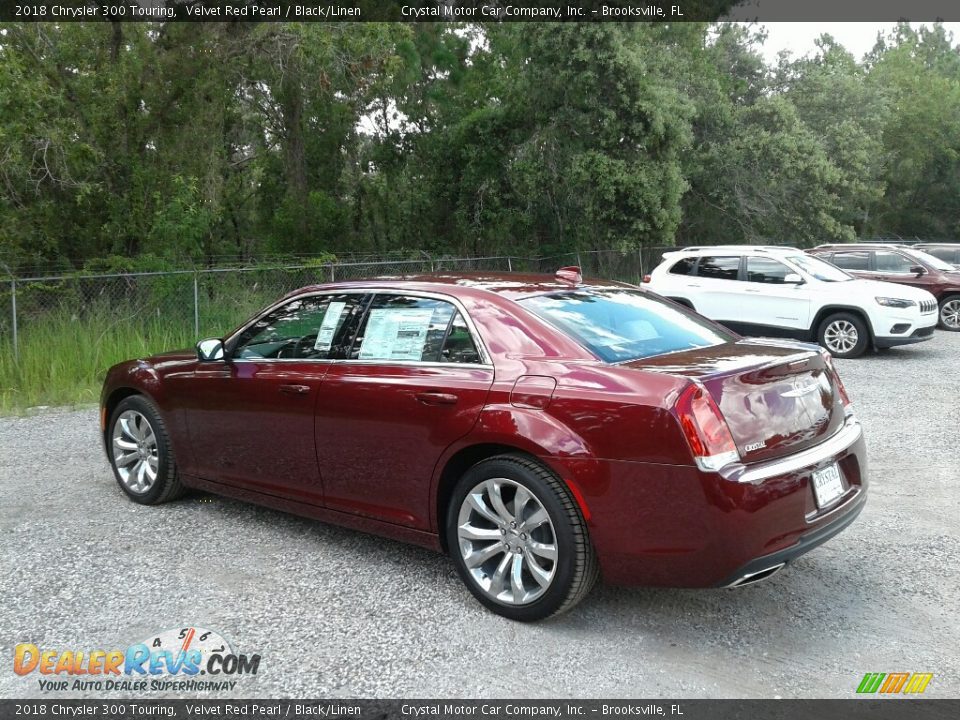 2018 Chrysler 300 Touring Velvet Red Pearl / Black/Linen Photo #3