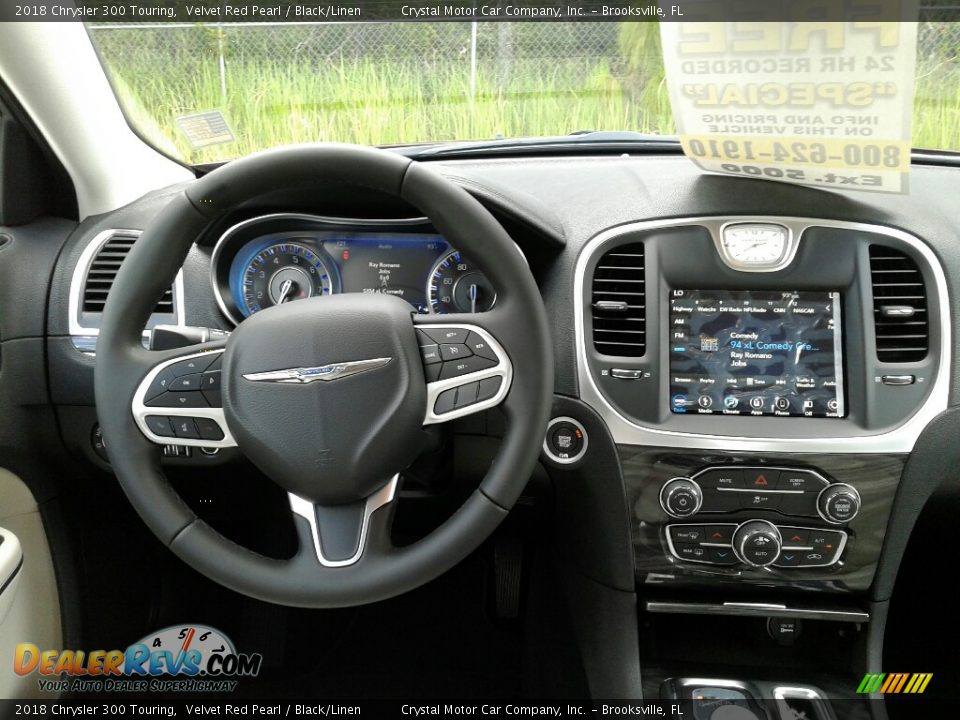 2018 Chrysler 300 Touring Velvet Red Pearl / Black/Linen Photo #13