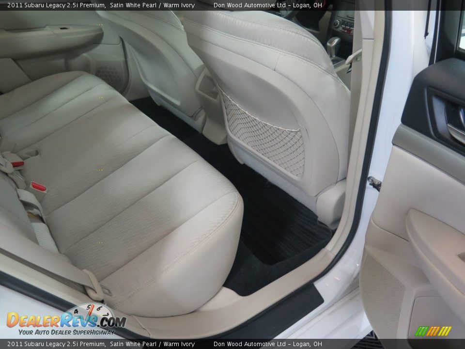 2011 Subaru Legacy 2.5i Premium Satin White Pearl / Warm Ivory Photo #28