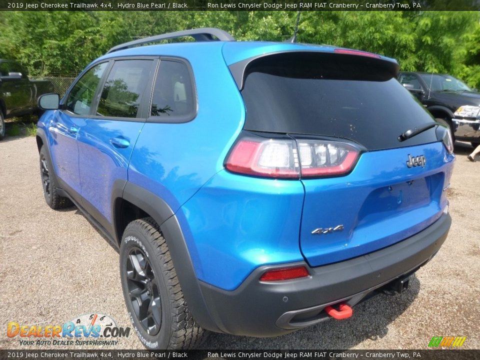2019 Jeep Cherokee Trailhawk 4x4 Hydro Blue Pearl / Black Photo #3