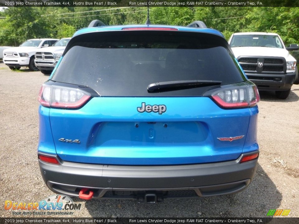 2019 Jeep Cherokee Trailhawk 4x4 Hydro Blue Pearl / Black Photo #4