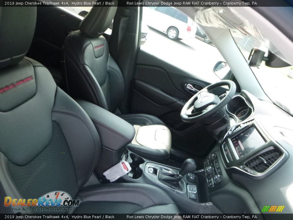2019 Jeep Cherokee Trailhawk 4x4 Hydro Blue Pearl / Black Photo #10
