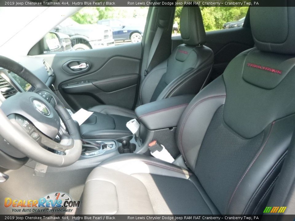 2019 Jeep Cherokee Trailhawk 4x4 Hydro Blue Pearl / Black Photo #13