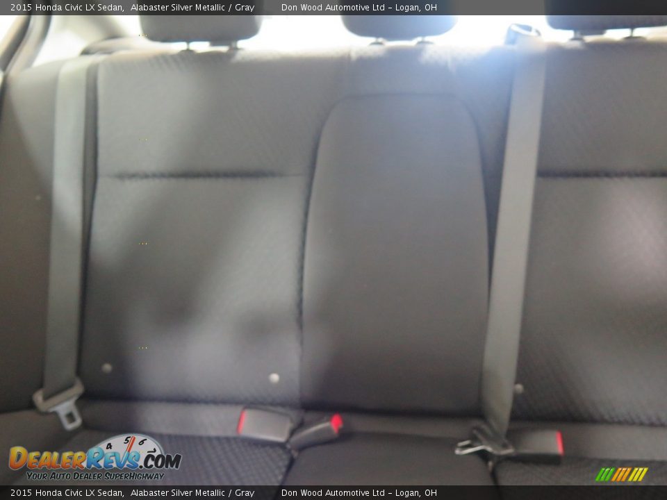 2015 Honda Civic LX Sedan Alabaster Silver Metallic / Gray Photo #23