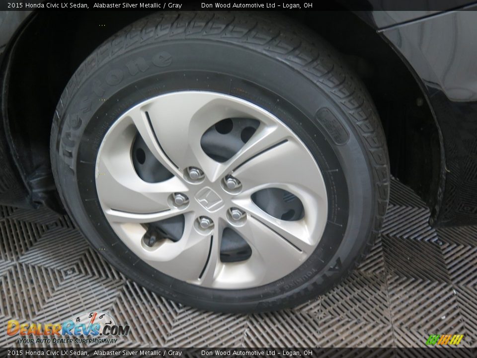 2015 Honda Civic LX Sedan Alabaster Silver Metallic / Gray Photo #26