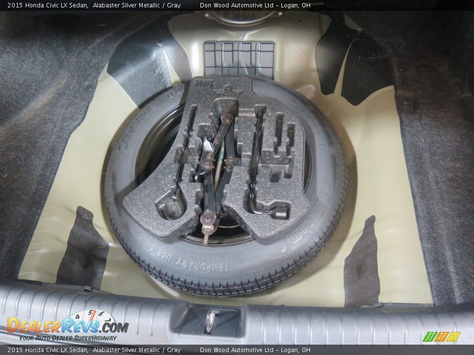 2015 Honda Civic LX Sedan Alabaster Silver Metallic / Gray Photo #30