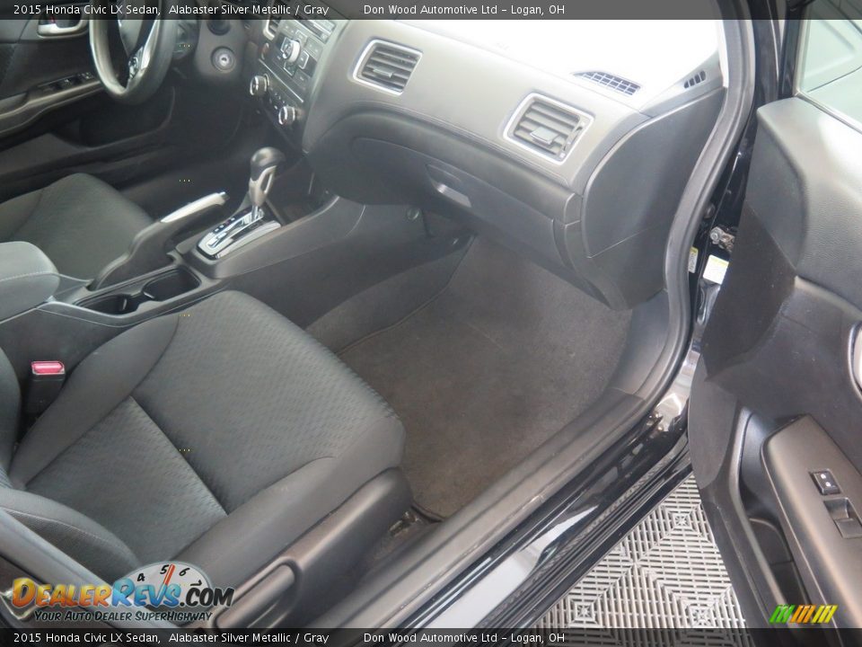 2015 Honda Civic LX Sedan Alabaster Silver Metallic / Gray Photo #35