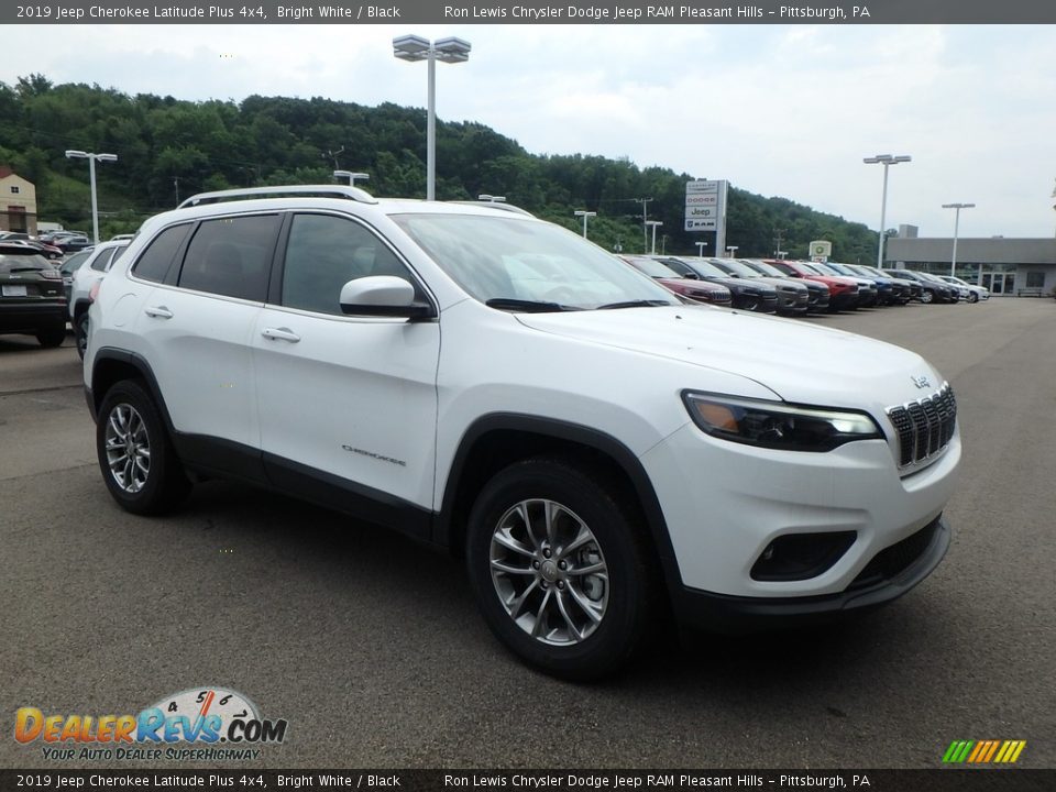 2019 Jeep Cherokee Latitude Plus 4x4 Bright White / Black Photo #7