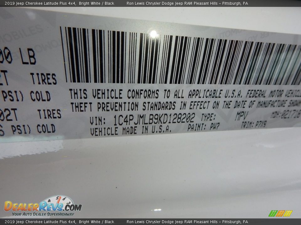 2019 Jeep Cherokee Latitude Plus 4x4 Bright White / Black Photo #13