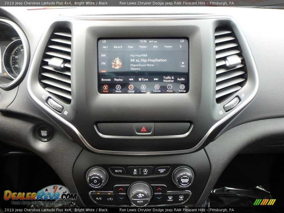 2019 Jeep Cherokee Latitude Plus 4x4 Bright White / Black Photo #16