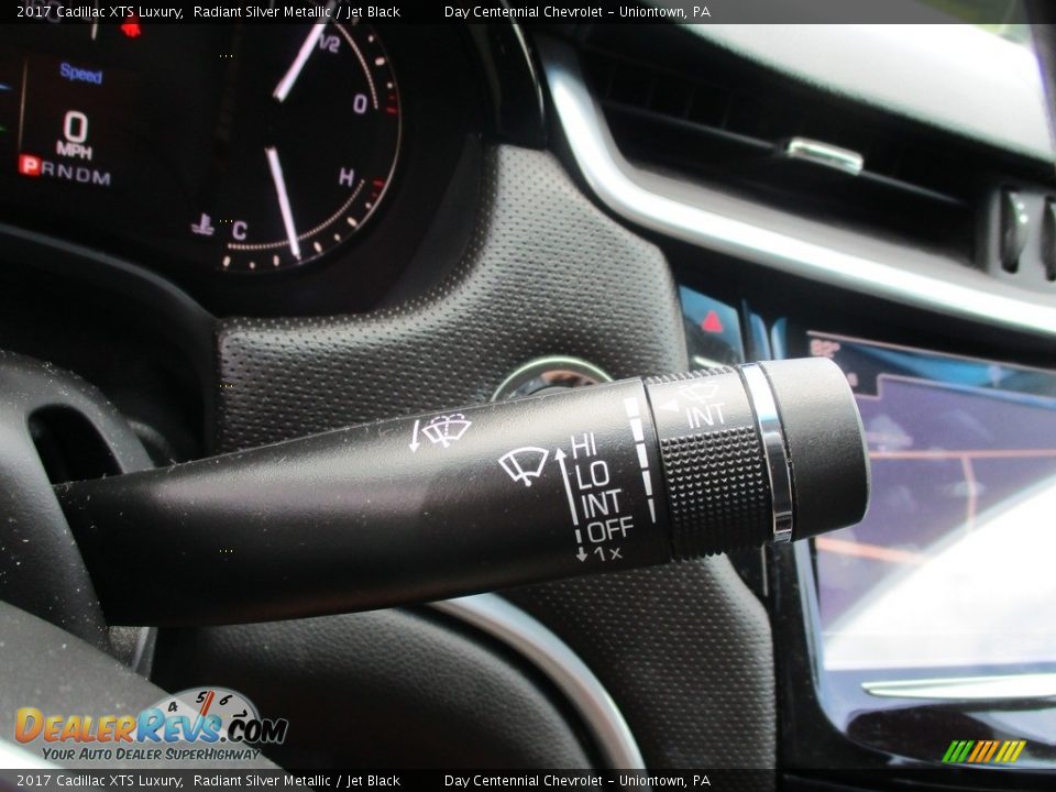 2017 Cadillac XTS Luxury Radiant Silver Metallic / Jet Black Photo #34