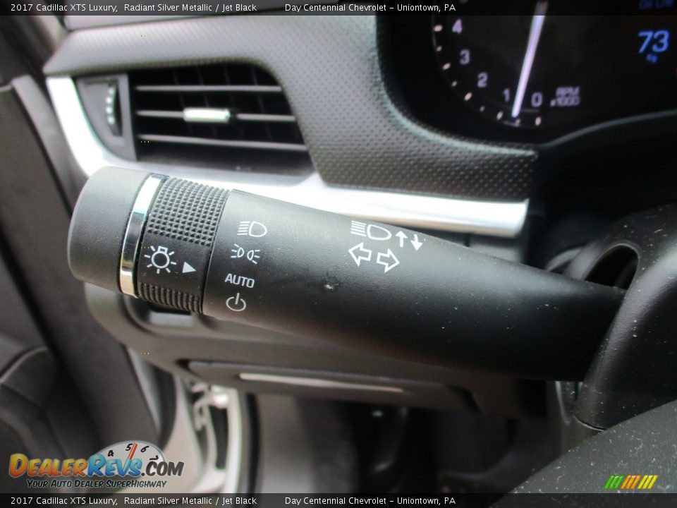 2017 Cadillac XTS Luxury Radiant Silver Metallic / Jet Black Photo #35