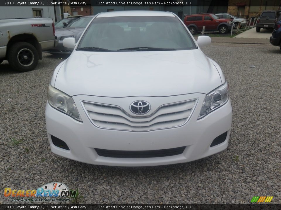 2010 Toyota Camry LE Super White / Ash Gray Photo #5