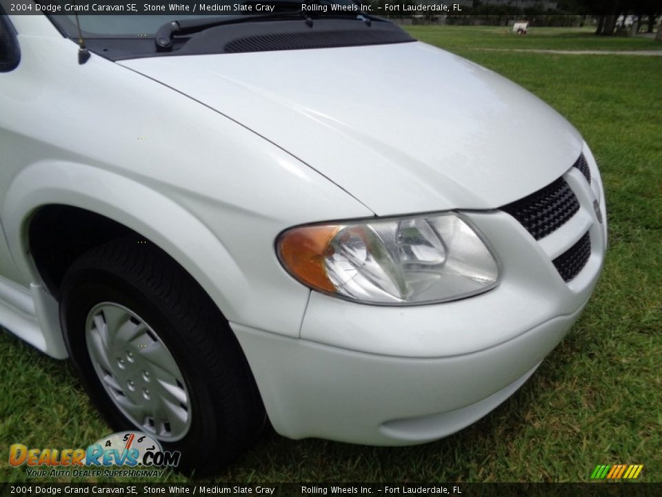 2004 Dodge Grand Caravan SE Stone White / Medium Slate Gray Photo #18