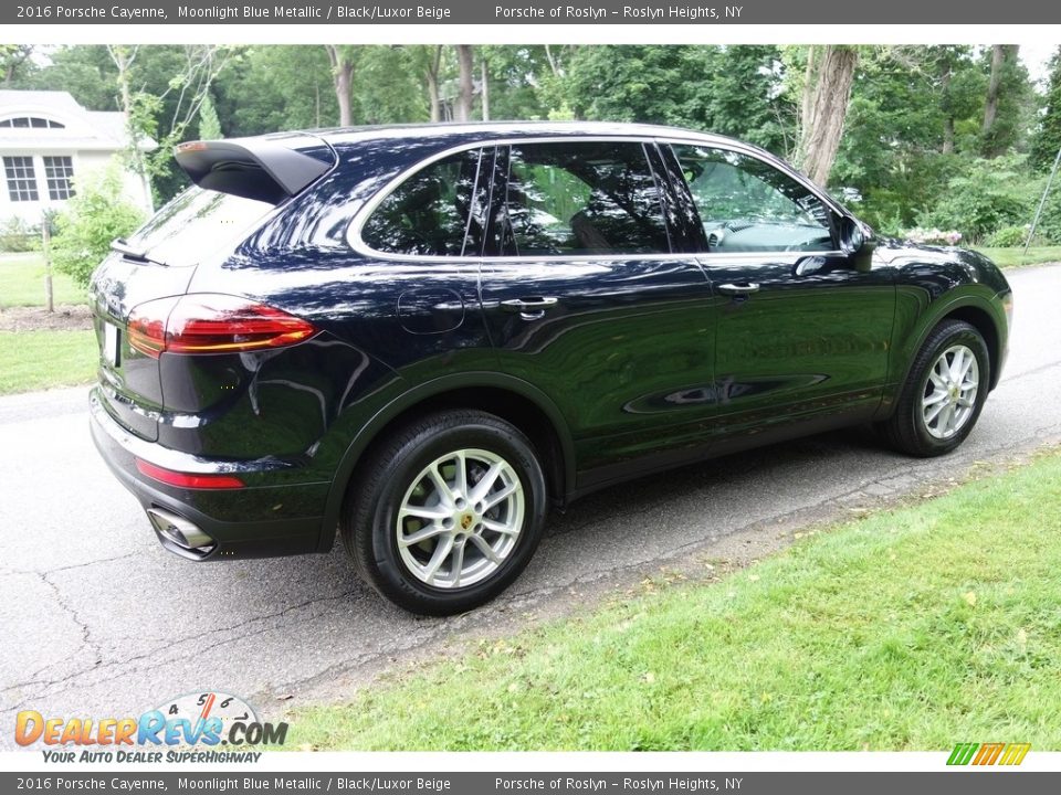 2016 Porsche Cayenne Moonlight Blue Metallic / Black/Luxor Beige Photo #6