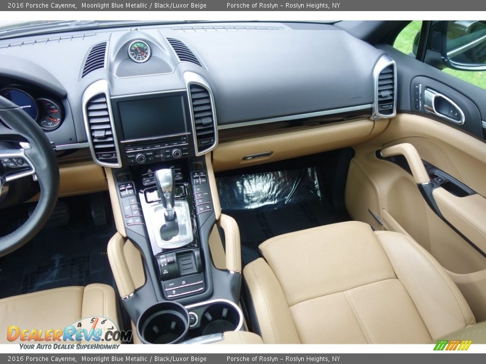 2016 Porsche Cayenne Moonlight Blue Metallic / Black/Luxor Beige Photo #15
