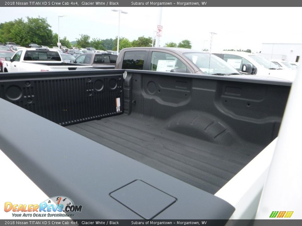 2018 Nissan TITAN XD S Crew Cab 4x4 Glacier White / Black Photo #12