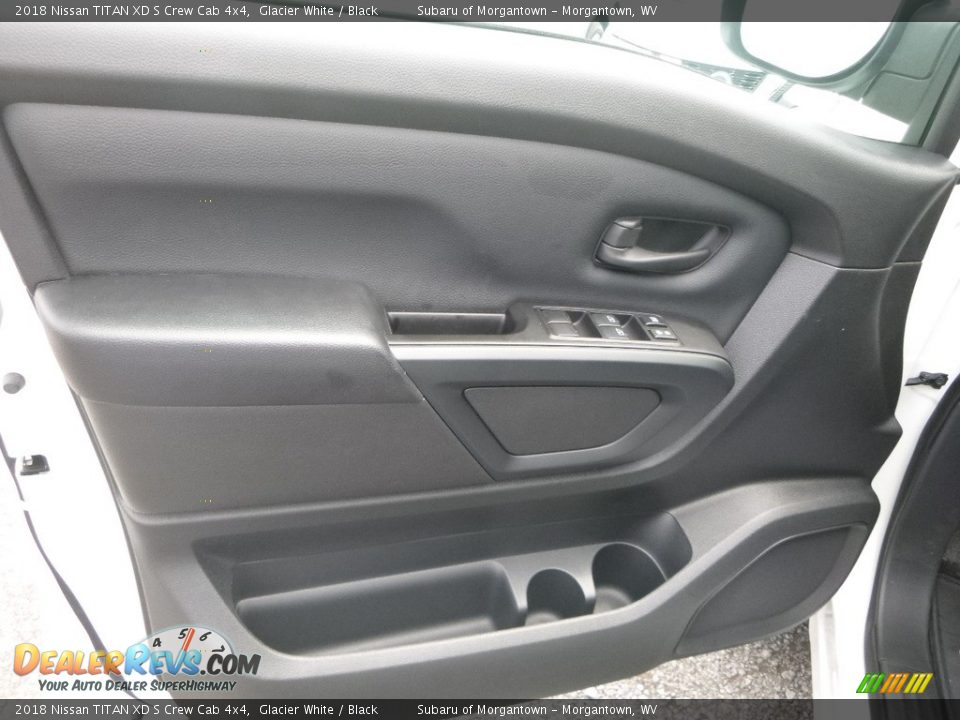 2018 Nissan TITAN XD S Crew Cab 4x4 Glacier White / Black Photo #13