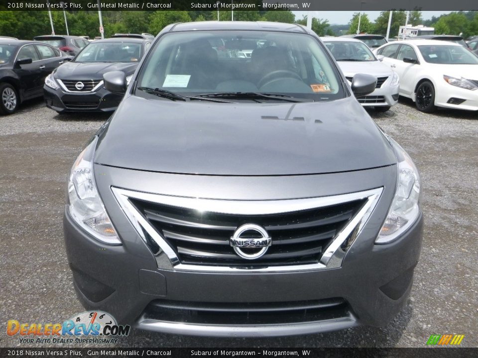 2018 Nissan Versa S Plus Gun Metal Metallic / Charcoal Photo #9