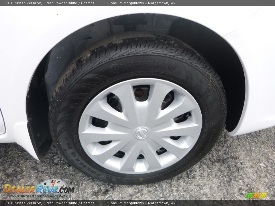2018 Nissan Versa SV Fresh Powder White / Charcoal Photo #2