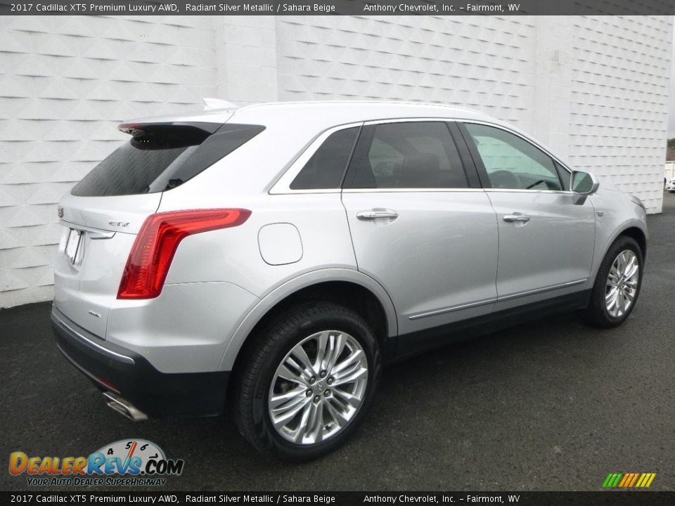 2017 Cadillac XT5 Premium Luxury AWD Radiant Silver Metallic / Sahara Beige Photo #6