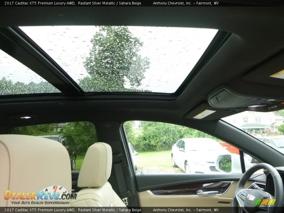 2017 Cadillac XT5 Premium Luxury AWD Radiant Silver Metallic / Sahara Beige Photo #11