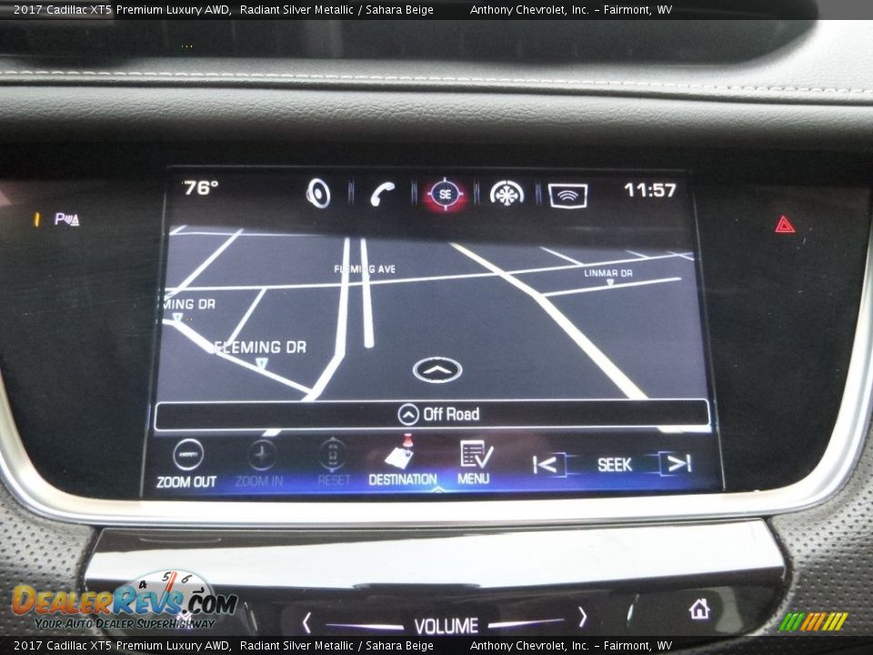 2017 Cadillac XT5 Premium Luxury AWD Radiant Silver Metallic / Sahara Beige Photo #19