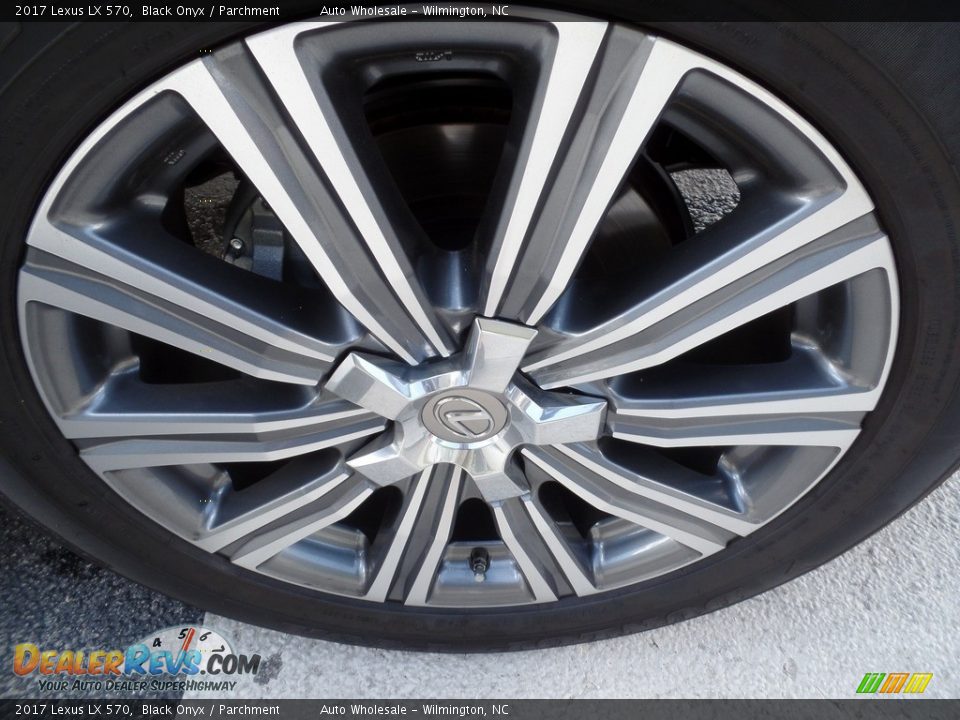 2017 Lexus LX 570 Black Onyx / Parchment Photo #7