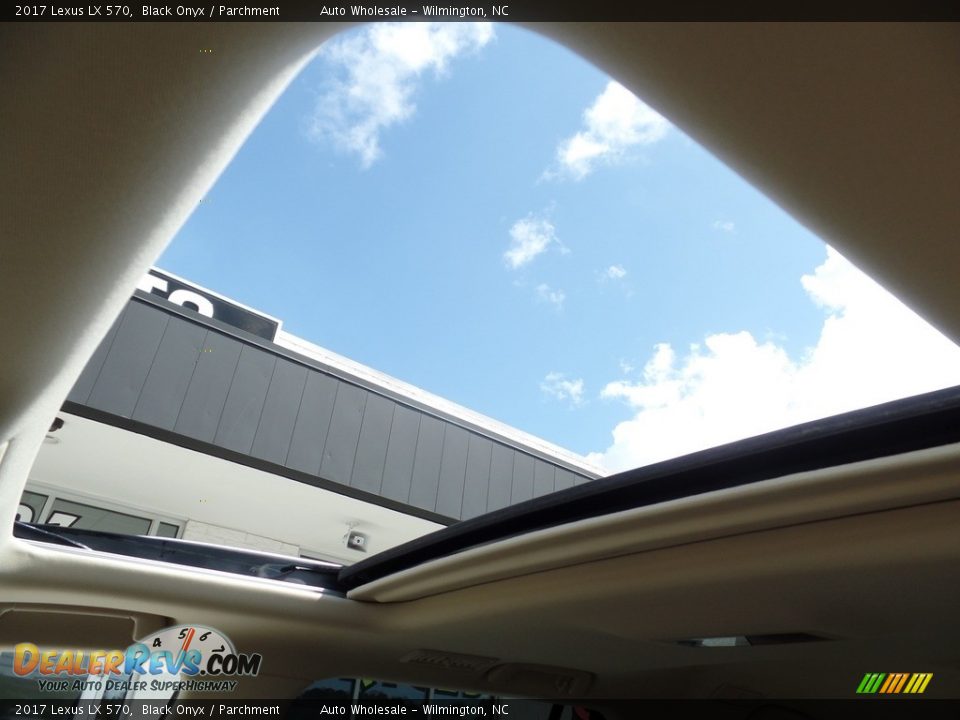 2017 Lexus LX 570 Black Onyx / Parchment Photo #10
