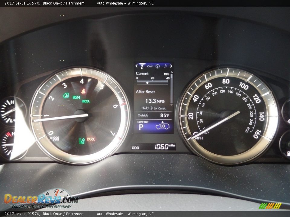 2017 Lexus LX 570 Black Onyx / Parchment Photo #16