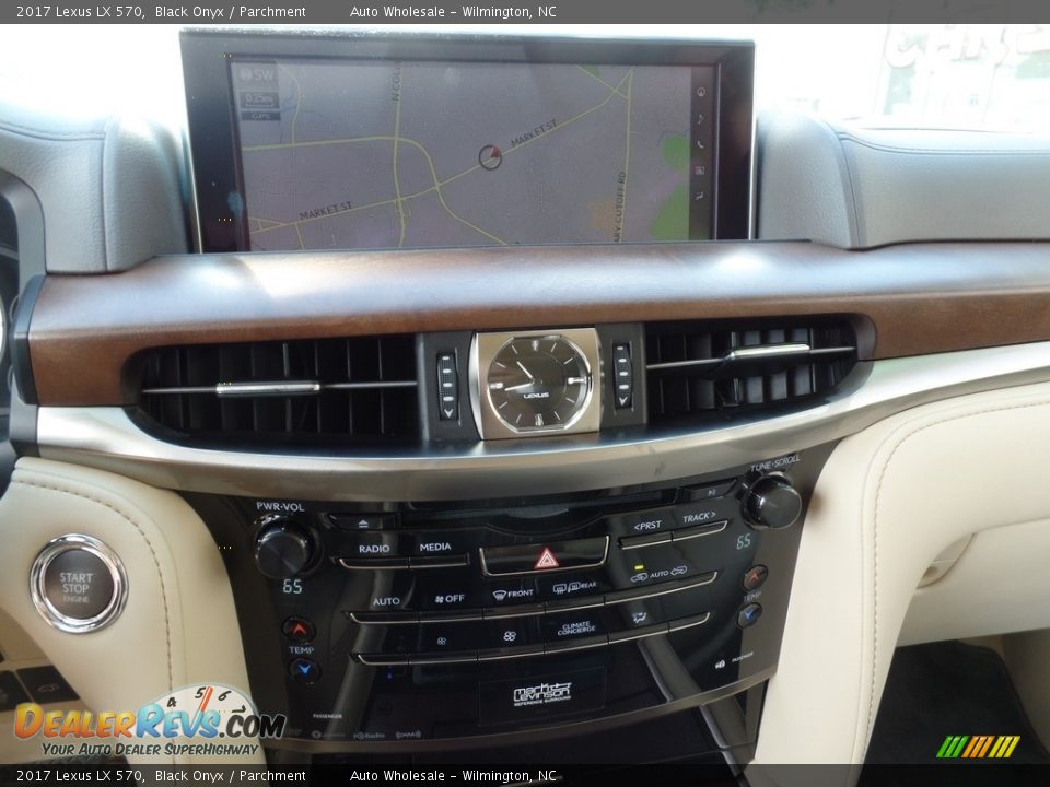 2017 Lexus LX 570 Black Onyx / Parchment Photo #17