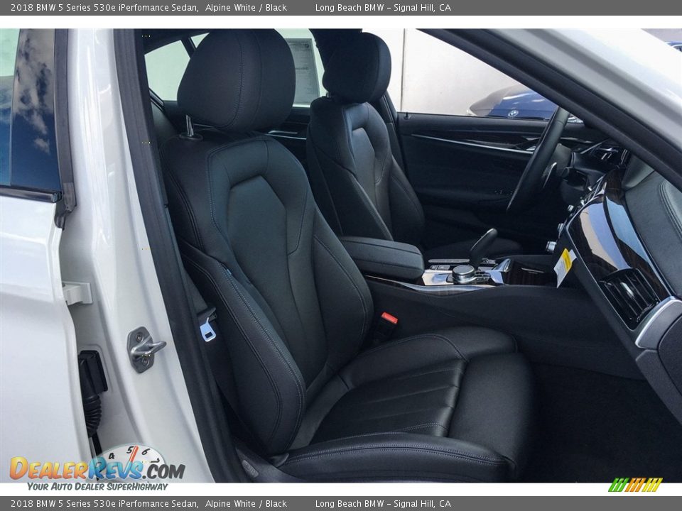 2018 BMW 5 Series 530e iPerfomance Sedan Alpine White / Black Photo #2