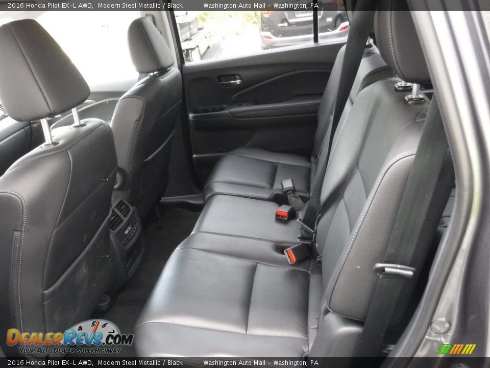 2016 Honda Pilot EX-L AWD Modern Steel Metallic / Black Photo #24