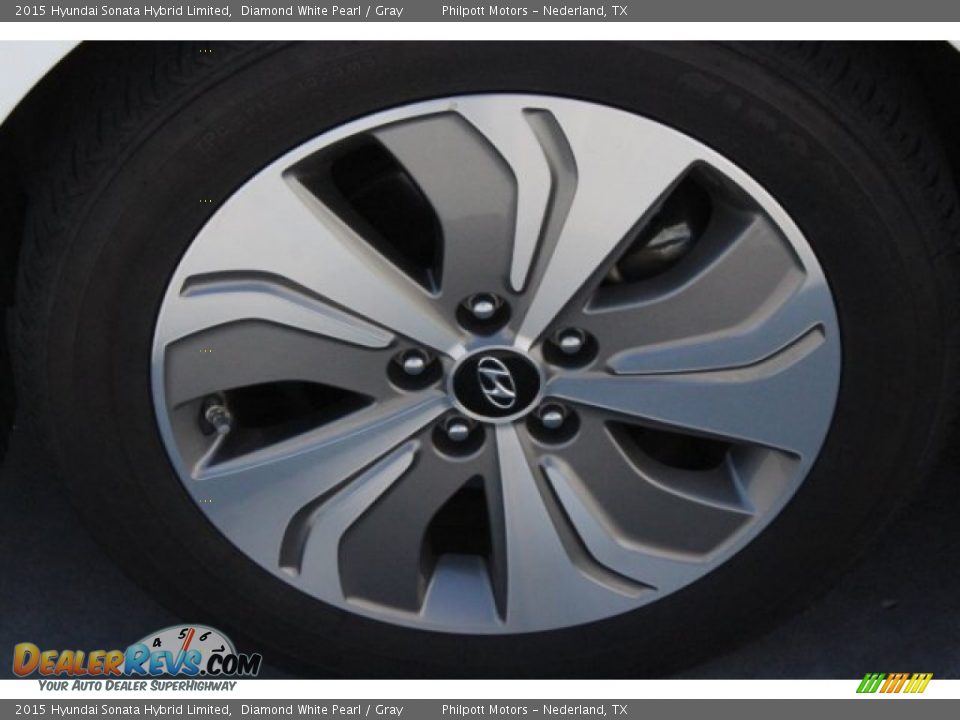 2015 Hyundai Sonata Hybrid Limited Diamond White Pearl / Gray Photo #5