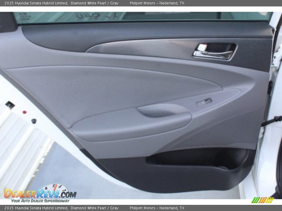 2015 Hyundai Sonata Hybrid Limited Diamond White Pearl / Gray Photo #26