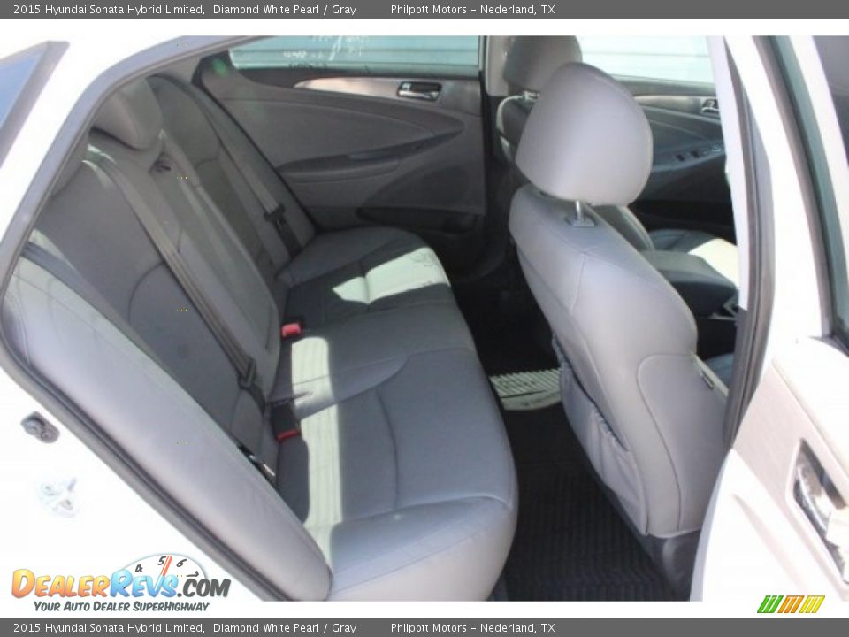 2015 Hyundai Sonata Hybrid Limited Diamond White Pearl / Gray Photo #32