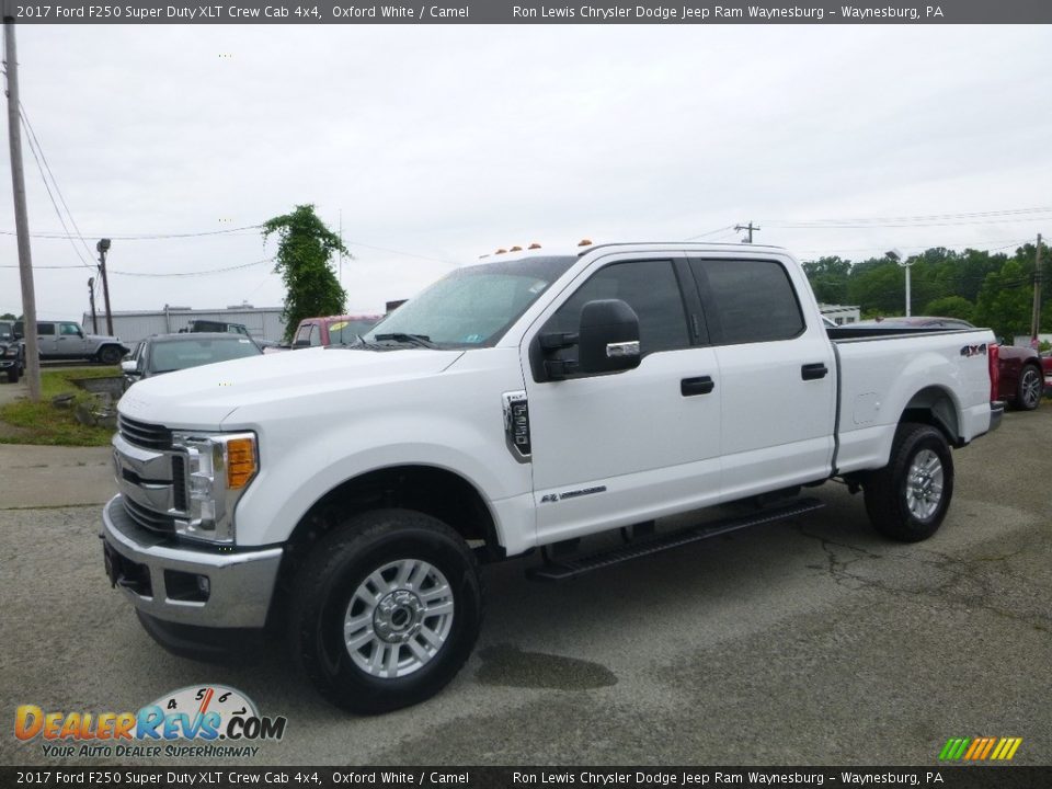 2017 Ford F250 Super Duty XLT Crew Cab 4x4 Oxford White / Camel Photo #1