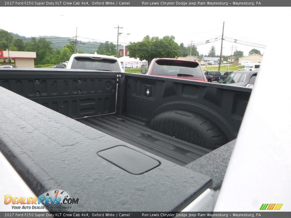 2017 Ford F250 Super Duty XLT Crew Cab 4x4 Oxford White / Camel Photo #12